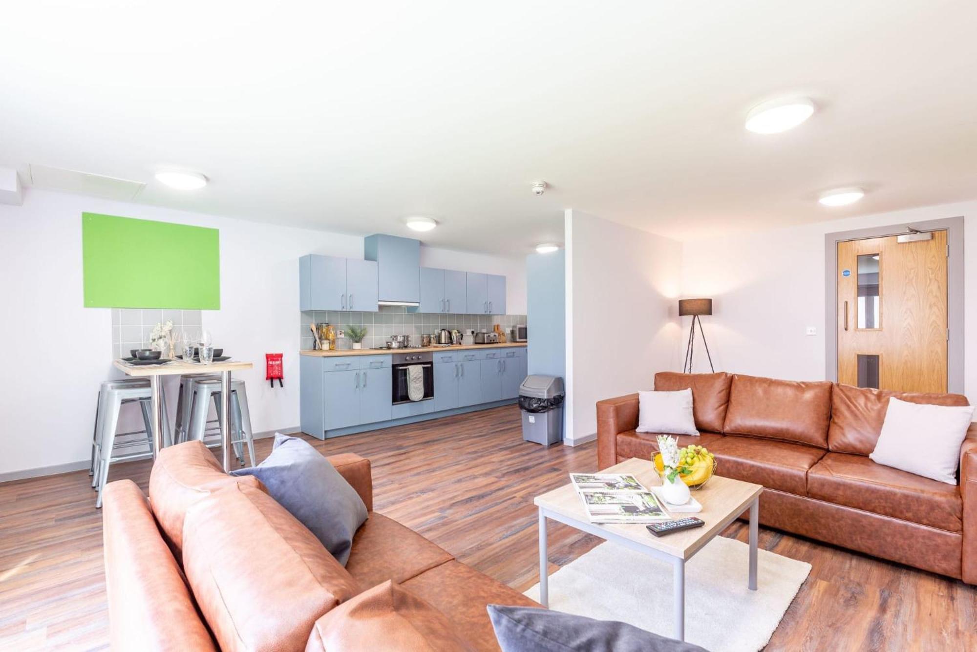 Апартаменты Bryson Court In Newcastle Экстерьер фото